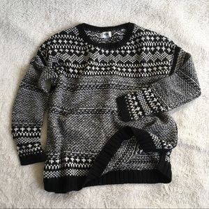 Old Navy Black & White Fair Isle Crew Neck Sweater